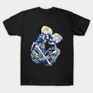 Skeleton in love, style big wave japan painting, love is forever, valentine's day T-Shirt